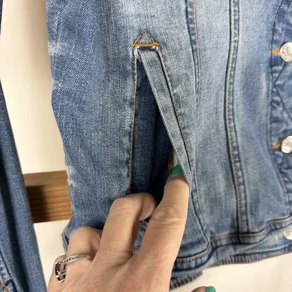 Ashley Vintage Charm Bleached Details Button Up Denim Jean Jacket #1245 Sizes L - Picture 3 of 7